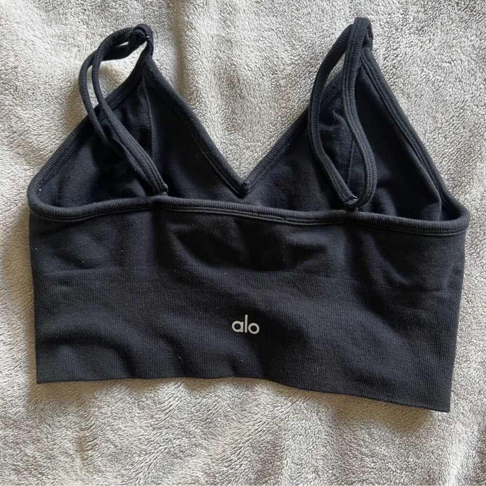 Alo Yoga Black Bralette Sports bra medium